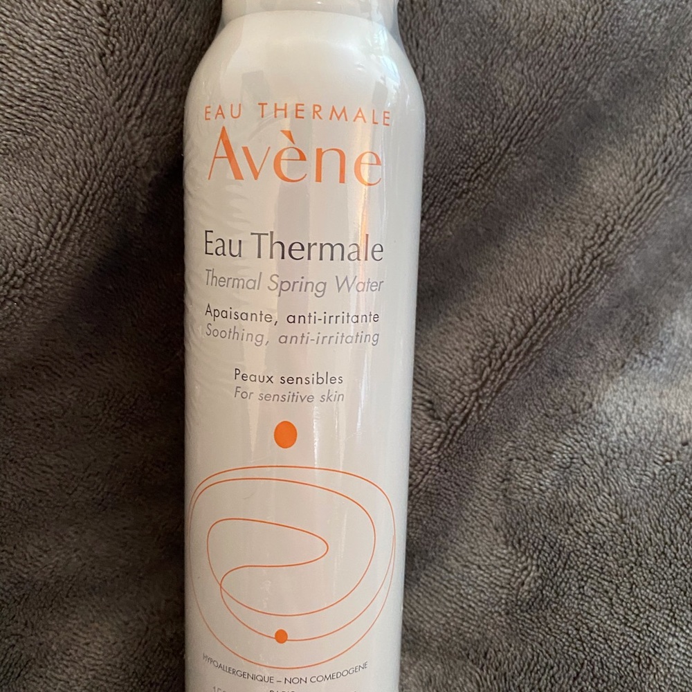 BN Avene Thermal Spring Water (For sensitive skin)